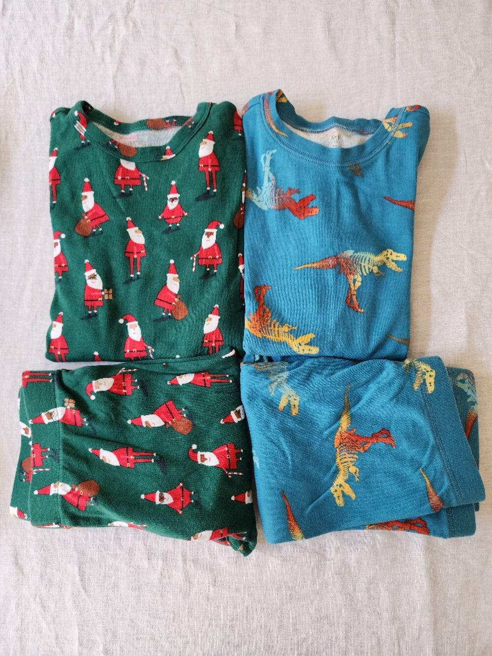 Gap Kids Organic Cotton Santa Christmas Pajama Set Size 14